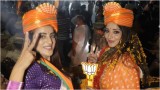 Akshara Singh Road Show: वोट मांगने अक्षरा सिंह और मोनालिसा ने किया रोड शो, ग्लैमर देखने उमड़ी भीड़