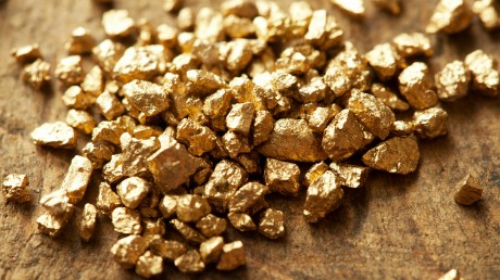 Gold Rate Today: हफ्ते के आखिरी कारोबारी दिन सोने-चांदी में क्या करें, जानिए आज की रणनीति 