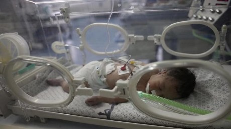 Gaza baby save in dead mother womb
