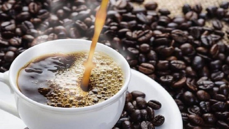 कॉफी से करें वजन कम