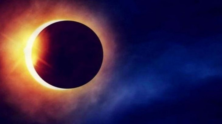 साल का लगने जा रहा पहला चंद्र ग्रहण, डोल सकती है धरती