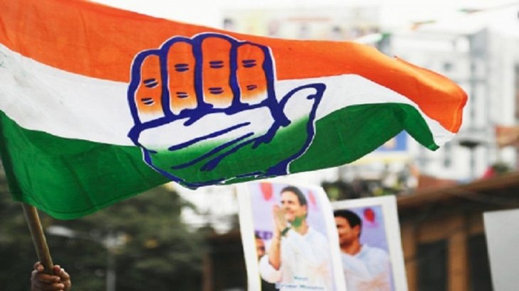 नागपुर में  कांग्रेस ने गाड़े झंडे