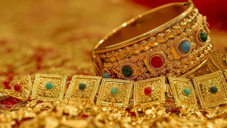 रत्न एवं आभूषण उद्योग (Gems and Jewellery Industry)