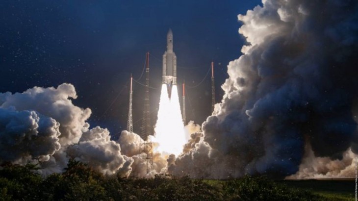 अंतरिक्ष में भारत को एक और सफलता, ISRO ने लॉन्च किया GSAT-30 उपग्रह