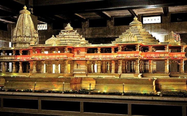 राम मंदिर का मॉडल।