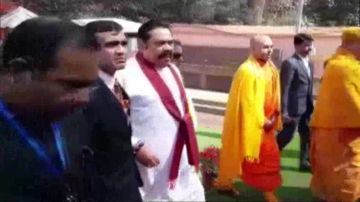 बोधगया पहुंचे श्रीलंकाई PM, महाबोधि मंदिर में की विशेष पूजा अर्चना