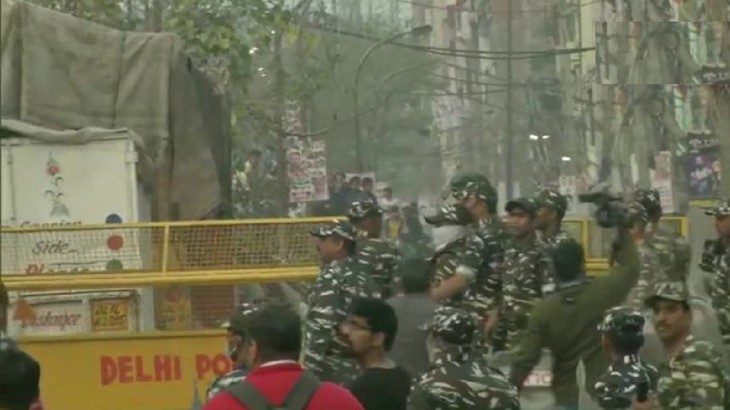 दिल्ली पुलिस और प्राइवेट सिक्योरिटी जवानों के खिलाफ एक्शन लेगी सेना