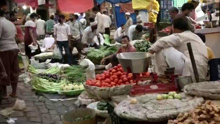Daryaganj vegetable market