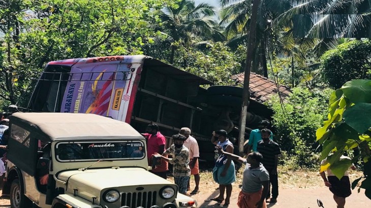 Road accident in Kerala bus collided house