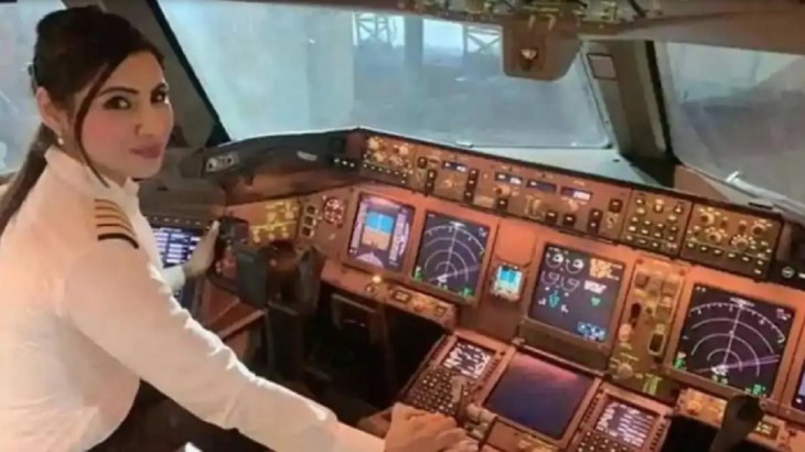 Air India aircraft, women pilot Zoya Agrawal