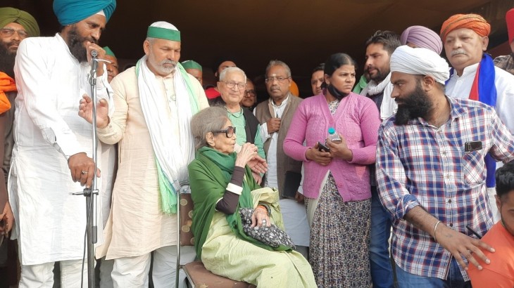 Mahatma Gandhi granddaughter arrived to meet the farmers