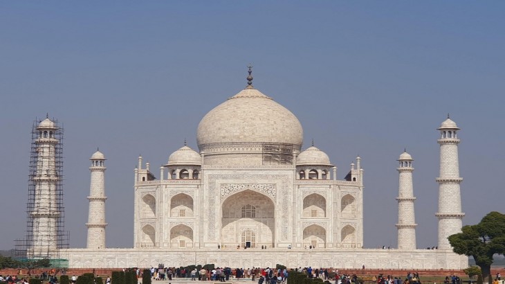 Know how much Taj changed after Hal e Taj Mahal Covid 19