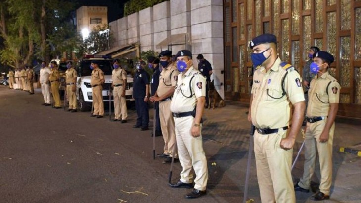 मुंबई इंडियंस के बैग में मिली धमकी वाली चिट्ठी, पुलिस ने किए कई खुलासे