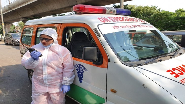 country  first ambulance woman