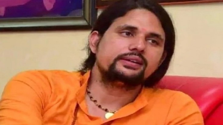 Yoga guru Mahant Anand Giri