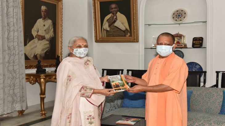 CM Yogi Adityanath meets Governor Anandiben Patel