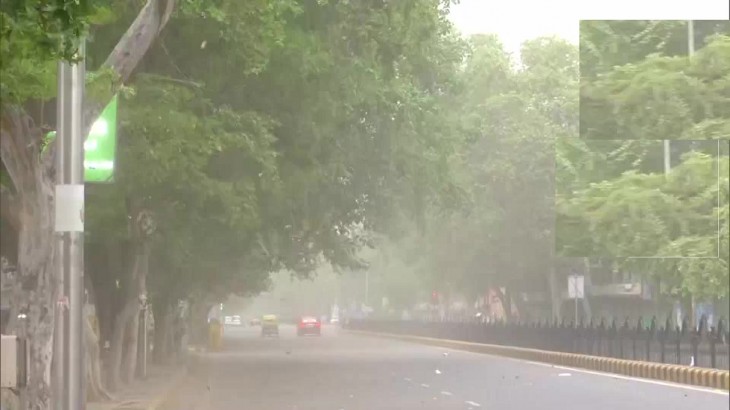 thunderstorm with rain Delhi NCR during