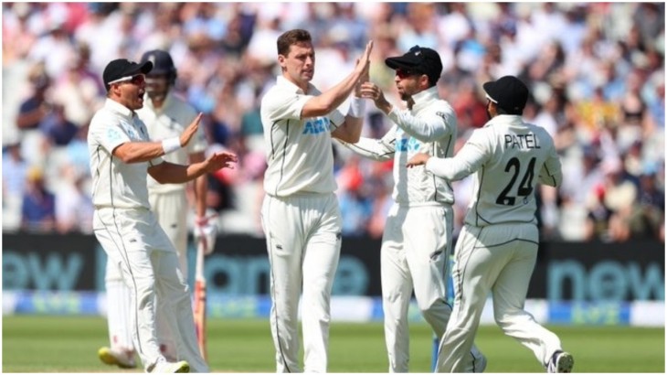 New Zealand gain 85 run lead against England