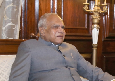 Aam Governor