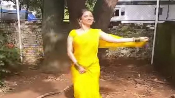 ankita yellow dance