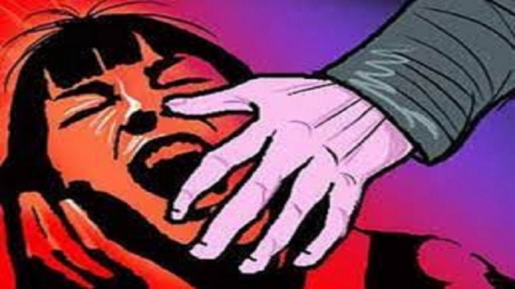 FIR Against famous doctor for Raping intern in Khera