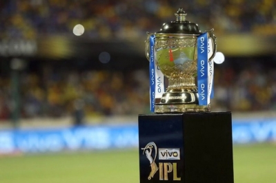 IPL trophypictwitter