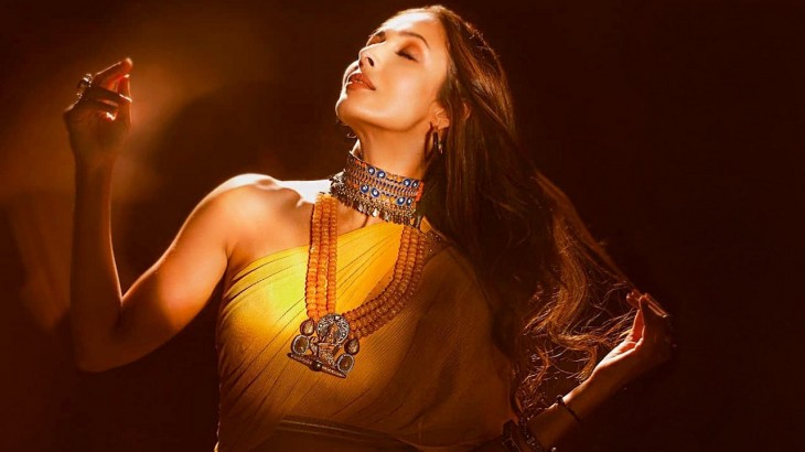 Malaika Arora in yellow lehenga blouse with one shoulder necklaces 1920x1080 RE