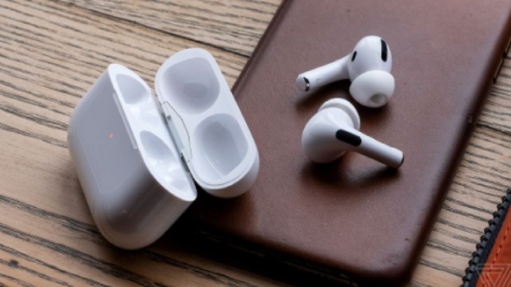 Apple Airbuds