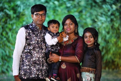 Gujarati family