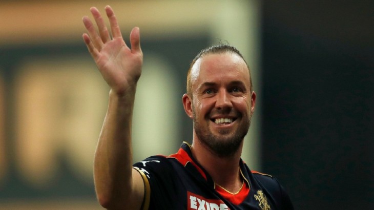 ab de villiers wants to play ipl 2022 in again dinesh karthik