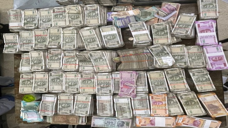 NOIDA: Income Tax dept raids DK Mittals, over Rs 2 crore recovered