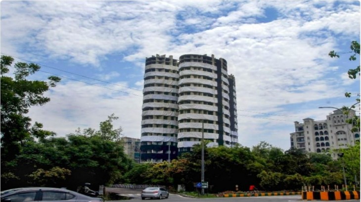 Noida Supertech Twin Tower