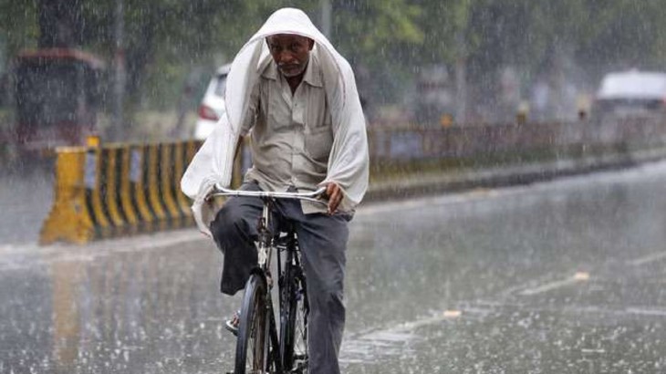 Delhi Raining