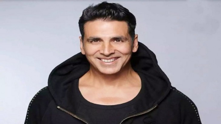 EXCLUSIVE SCOOP Akshay Kumar gets Rs  100 crore plus for his next comedy the actor adopts low risk h