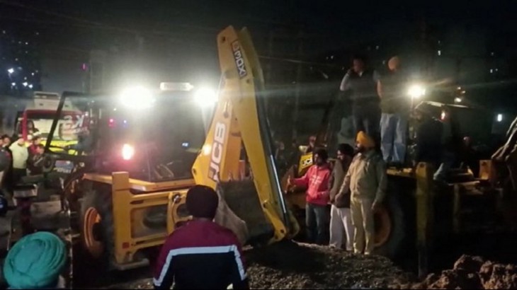 Several labourers feared trapped after under construction building roofing falls in Mohali