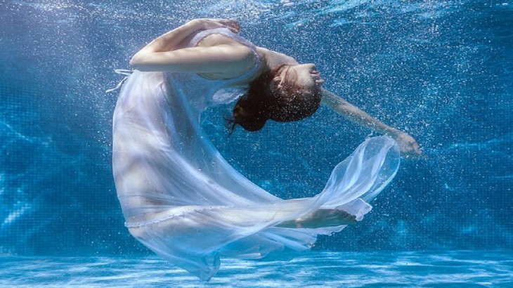 Dance under Water