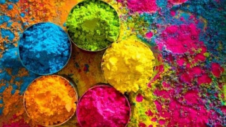 holi colours