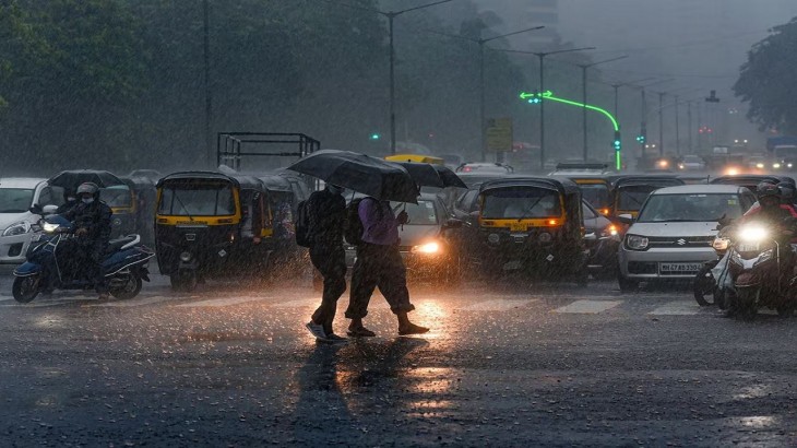 heavy rain in india