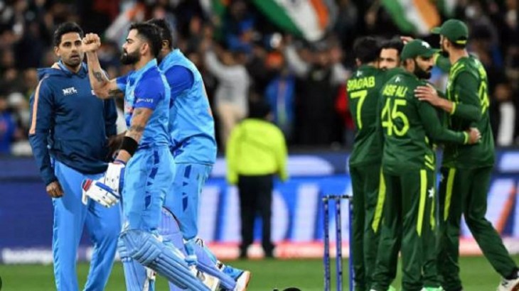 भारत-पाकिस्तान मैच से पहले यह रिकॉर्ड देख खुशी से झूम उठेंगे फैंस!
