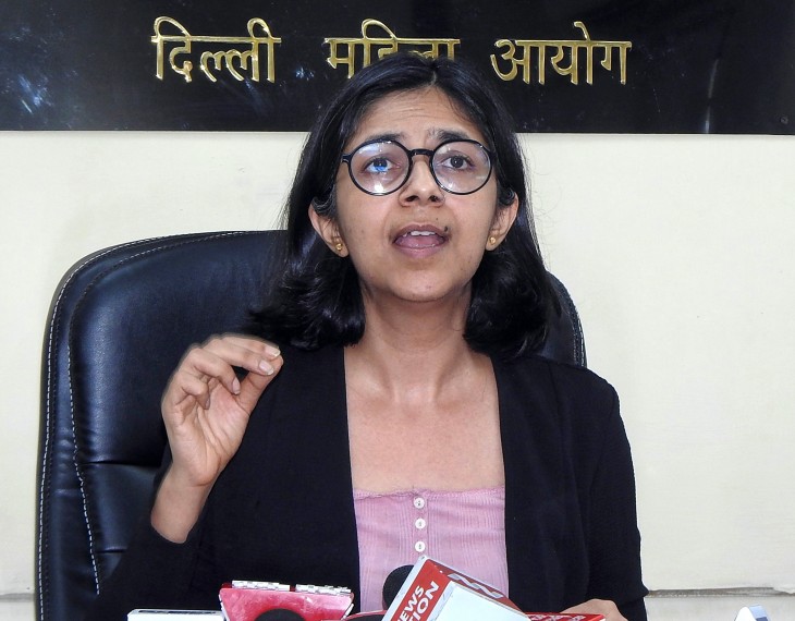 hindi-delhi-6-year-old-girl-exually-aaulted-by-enior-tudent-in-chool-bu-ay-dcw--20230902122405-20230