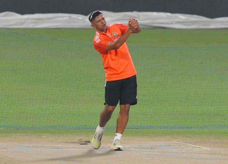 hindi-men-odi-wc-no-plan-to-ret-player-againt-dutch-and-get-bench-ready-for-any-need-ay-dravid--2023