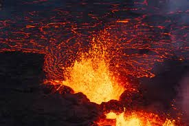 hindi-volacano-erupt--20240114164328-20240114184323