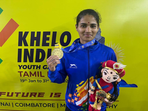 hindi-kiyg-2023-weightlifter-arati-tatgunti-av-umitha-break-youth-record-to-win-gold-round-up--20240