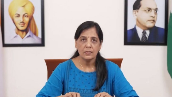 Sunita Kejriwal Launch AAP New Campaign