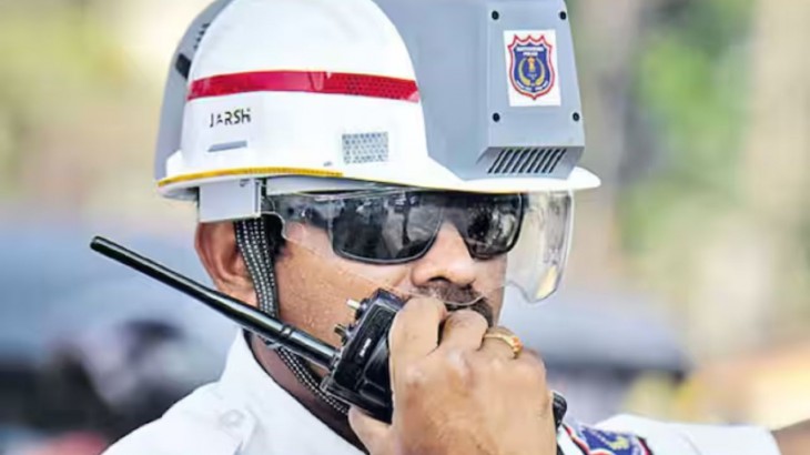 Gujarat Police Traffic AC Helmet