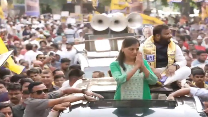 Sunita Kejriwal Road Show