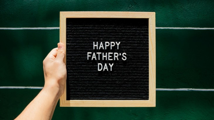 Happy Fathers Day 2024 Quotes in Hindi